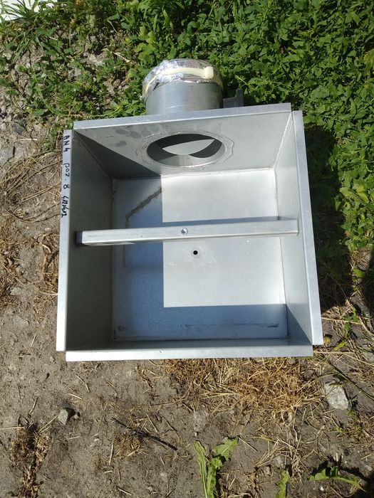 Skrzynka rozprężna z przepustnicą