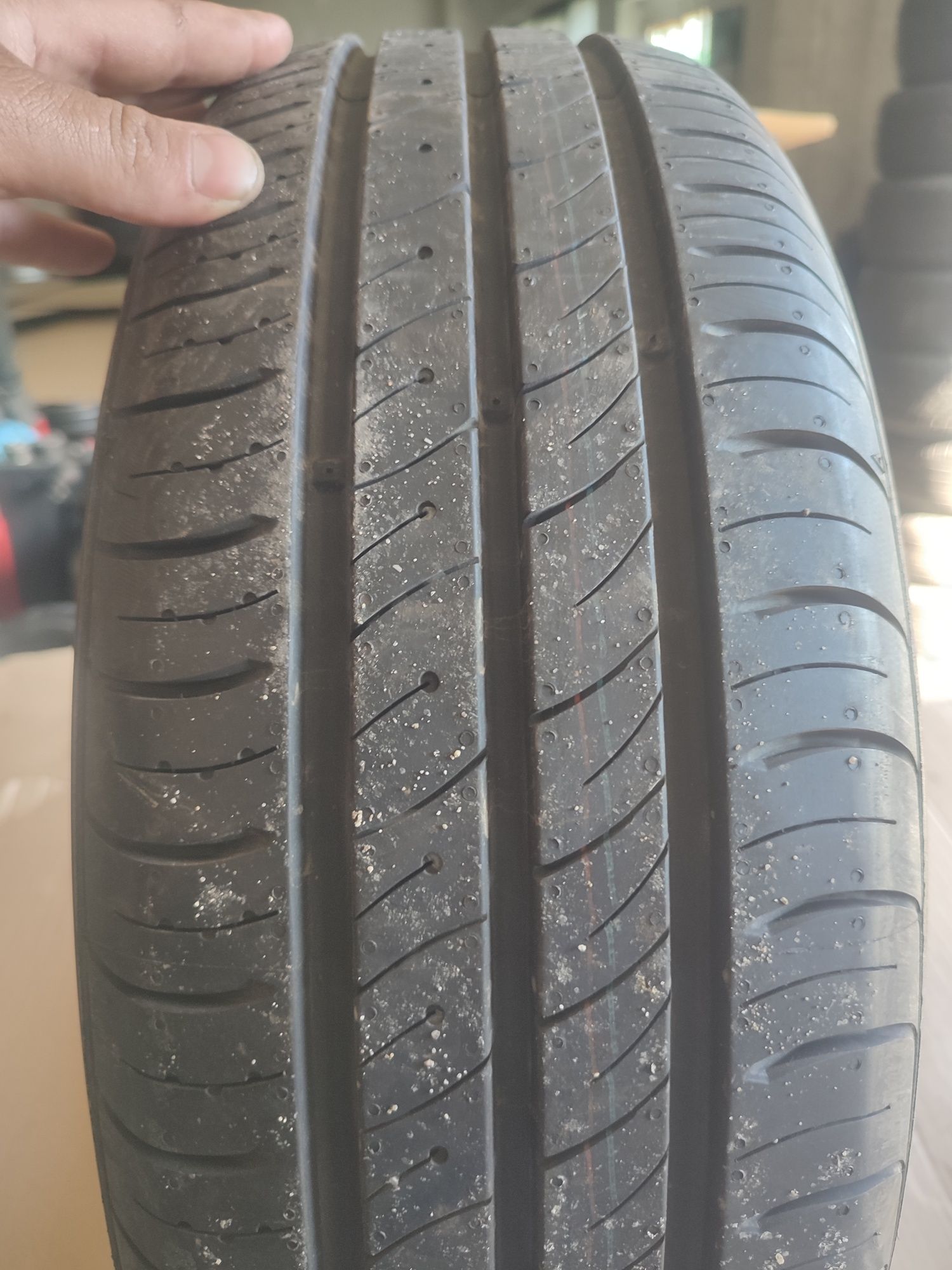 Opona pojedyńcza KUMHO ECOWING ES01 185/60/R15