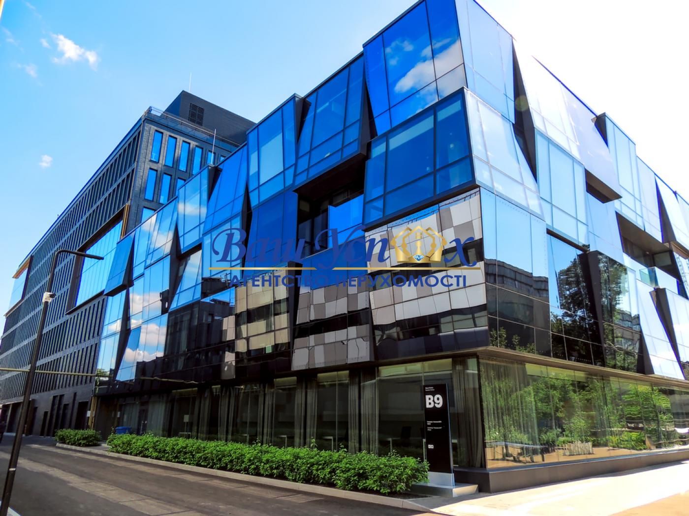 Продаж коммерческого помещения UNIT.City. вул Сім'ї Хохлових