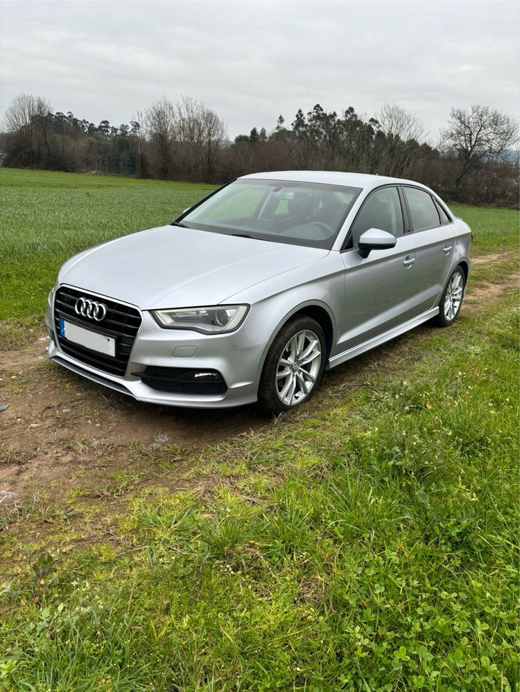 Audi A3 Limousine 1.6 TDI S-Line