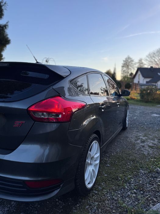 Ford Focus ST 2.0 250KM-2018r