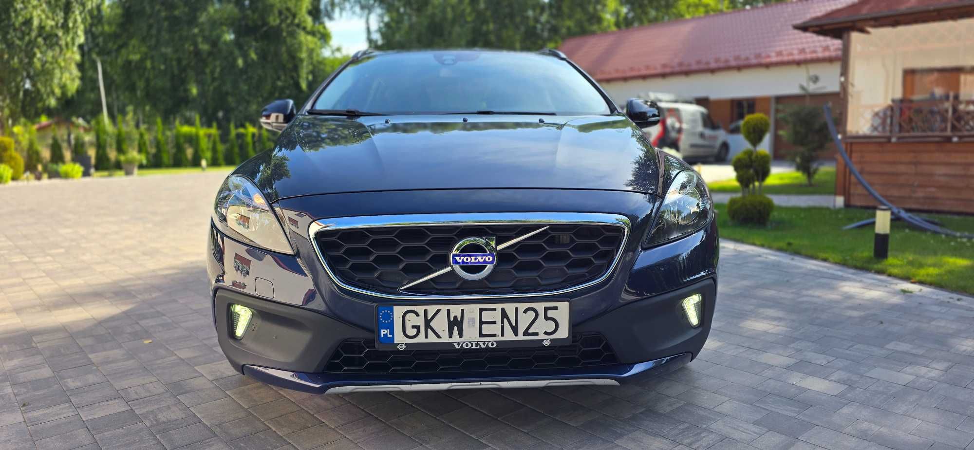 Volvo V40 CROSS COUNTRY 1.6 180KM 2014r. benzyna 54 tyś km - IDEALNY