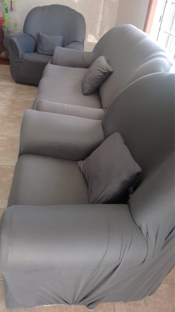 Sofa de 3 + dois sofas de 1