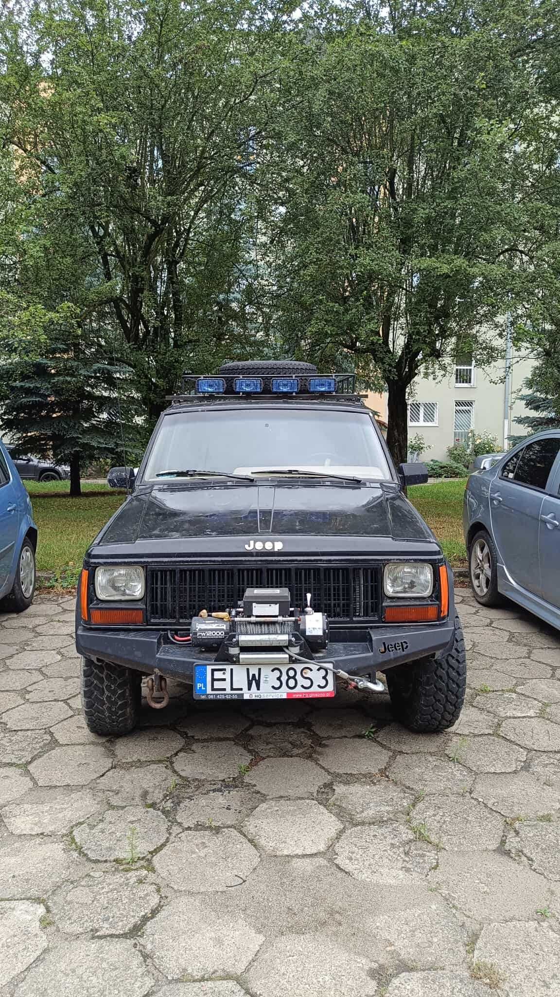 Jeep XJ Cherokee Limited 4.0 Renix