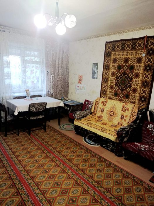 АН Продам 2 комнатную квартиру в центре Павлограда