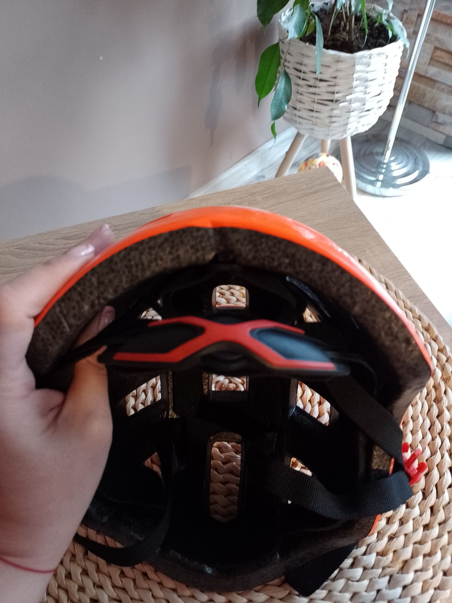 Kask rowerowy stan bardzo dobry rozmiar xs firmy RADVIK