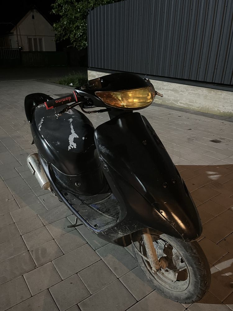 Honda dio zx 35.