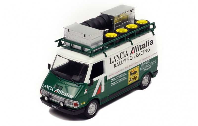Ixo Fiat 242 "Alitalia" 1/43