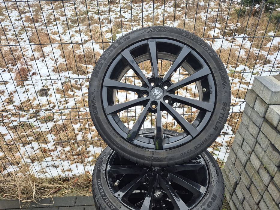 Piekne kola zimowe  do audi vw mercedes.18 cali na super opo.225/45r18