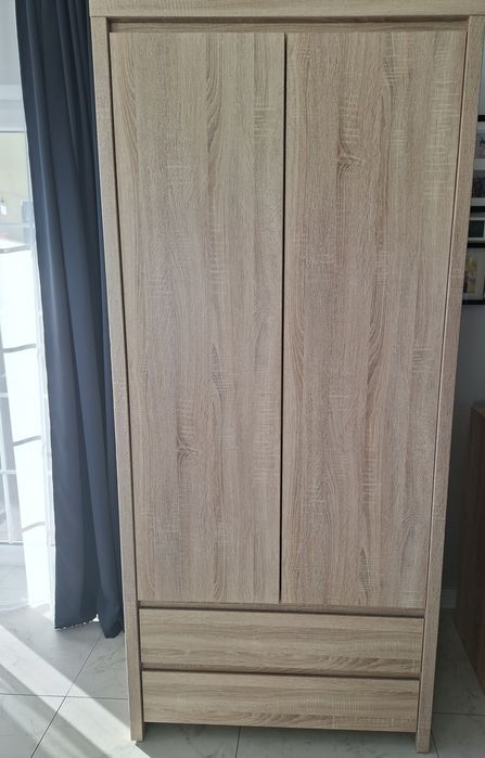 Szafa Kaspian, używana.