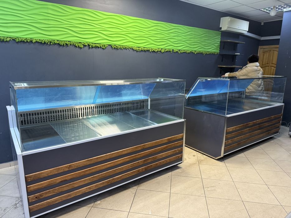 Холодильна вітрина,,стелаж металевий, шафа холодильна ,скриня