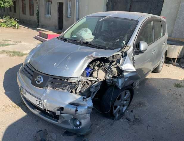 Кузов Nissan Note 2008 1.6 бенз Разборка Nissan Note