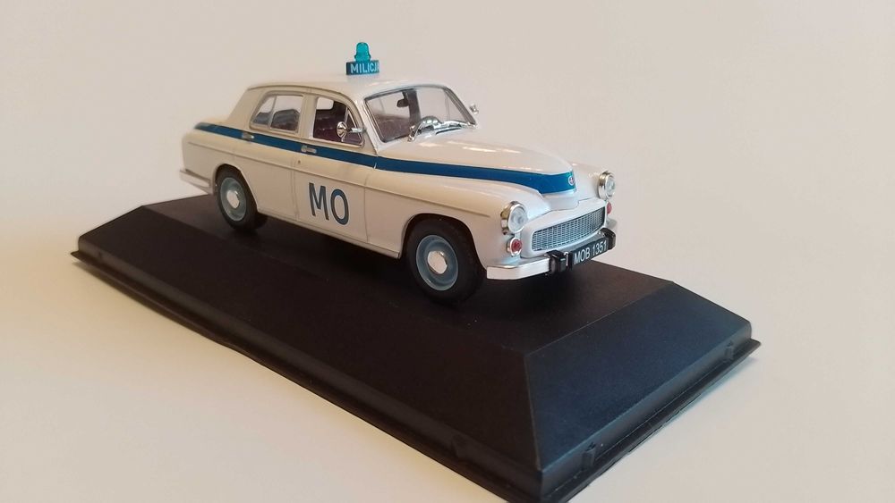 Warszawa 223 MO Milicja Ixo/Atlas 1:43