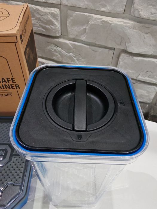 Pojemniki, podpórka Preston Nowe