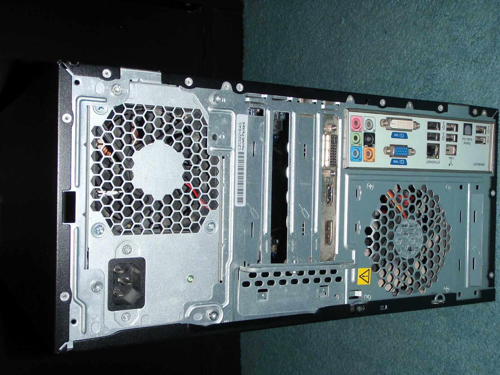 Komputer HP Intel Core I3 2.93GHz, 120GB SSD, 1 TB HDD Radeon HD7700