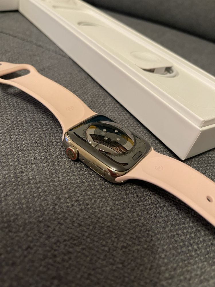 Apple Watch seria 6 GPS + Cellular 44mm stal nierdzewna stan idealny