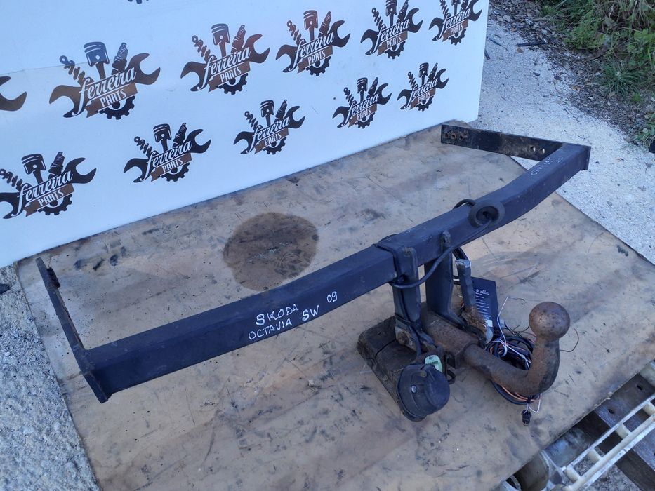 BARRA DO GANCHO DE REBOQUE SKODA OCTAVIA II CARRINHA - 2009