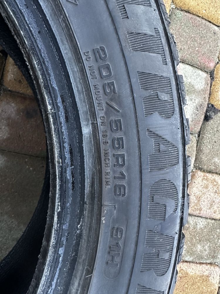 Opony zimowe Goodyear UltraGrip 8 205/55 r16