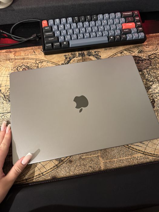 MacBook Pro M1 Max 64 GB ram 1tb ssd
