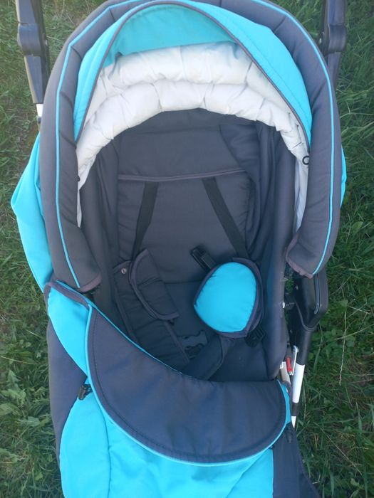 Продам дитячу коляску