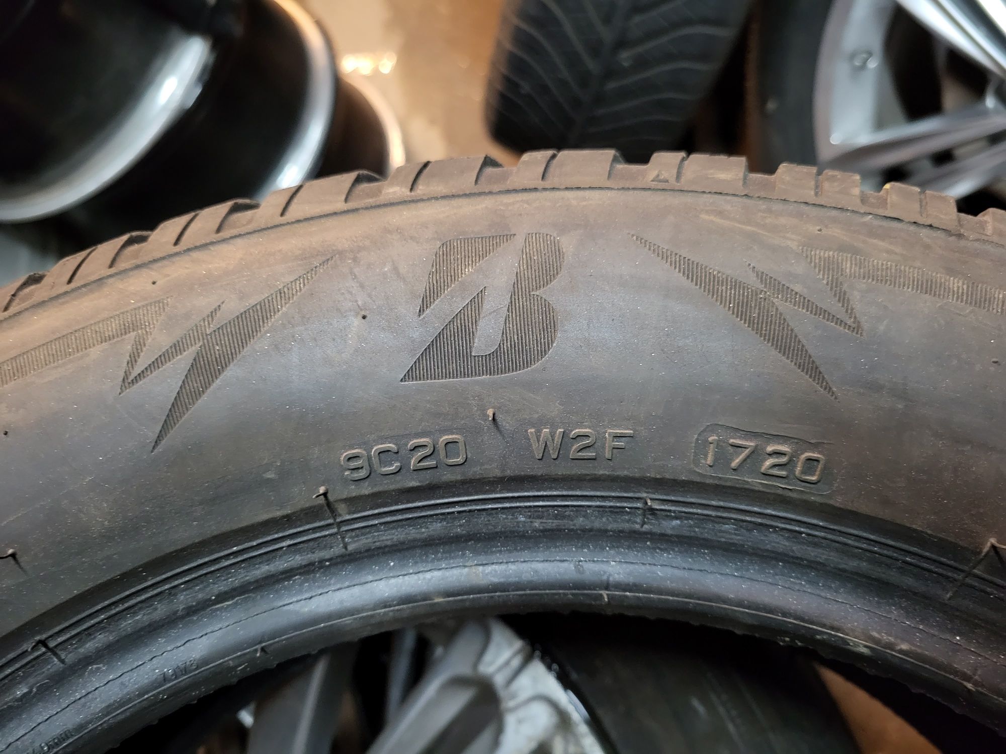 205/60/16   Bridgestone Blizak Lm 005  20rok opona  pojedyncza