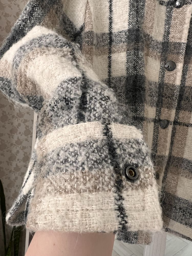 Пальто сорочка картата Tommy Hilfiger вовна, розмір S. 1000 грн