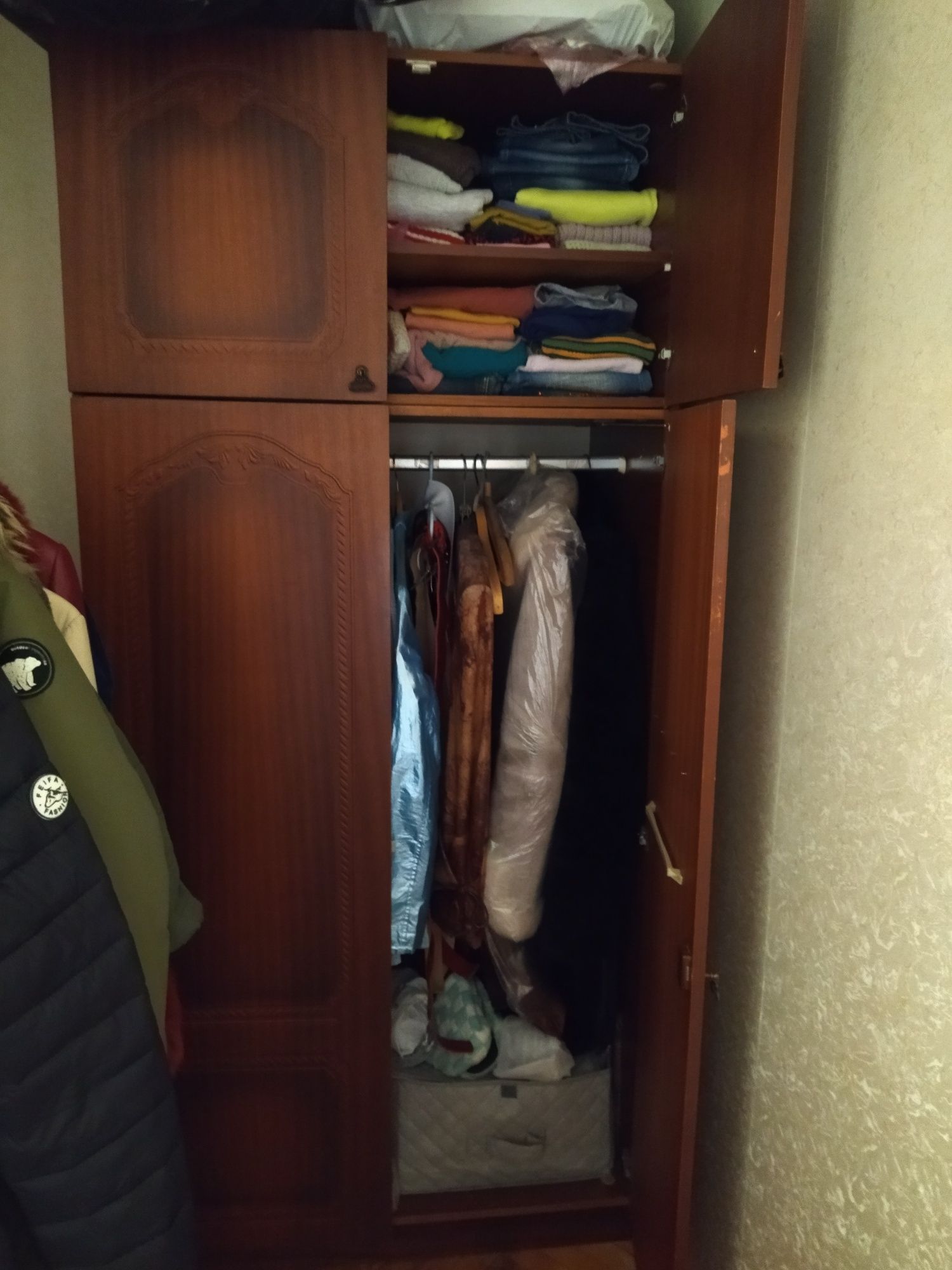 Шкаф платяной в прихожую коридор шафа
