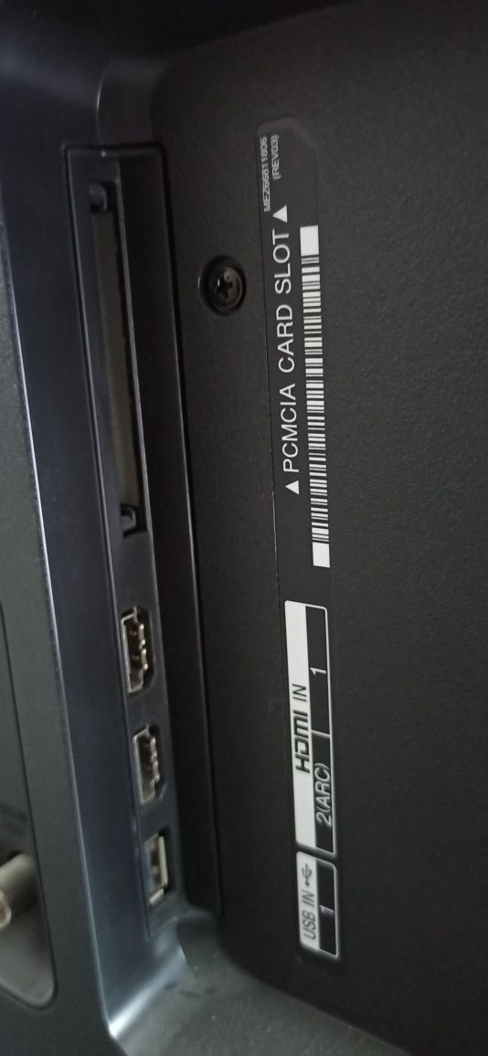 Телевізор LG55UM7450pla
