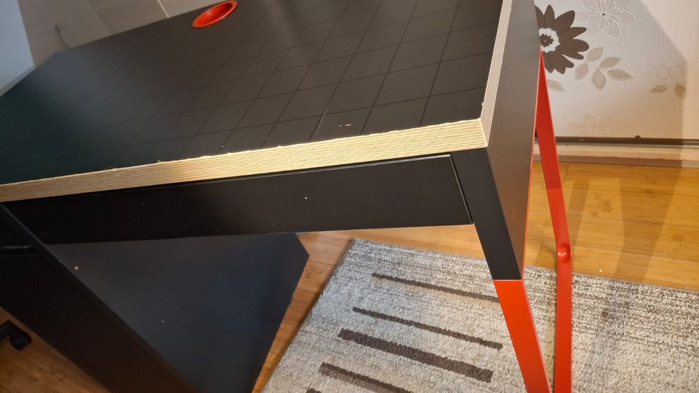 Biurko czarne ikea