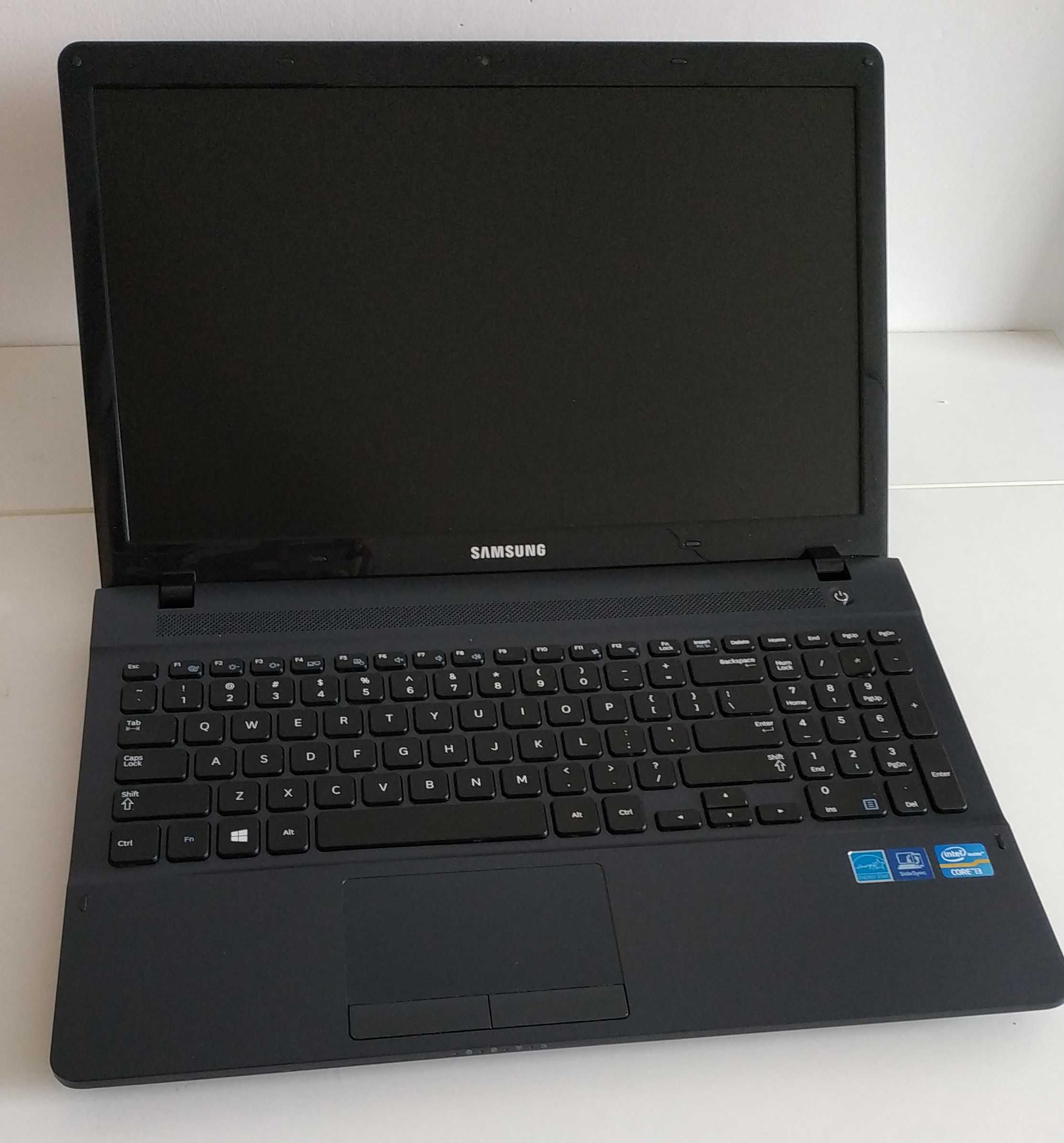 Samsung NP270E5E i3, 4 GB RAM, 500 GB