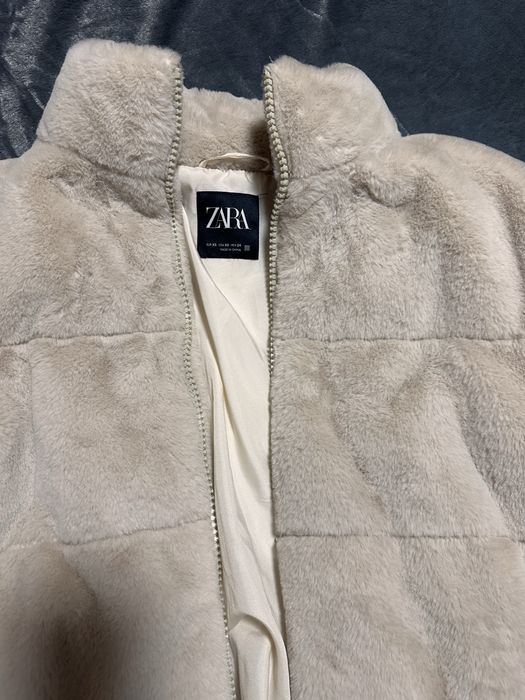 Шубка Zara біла