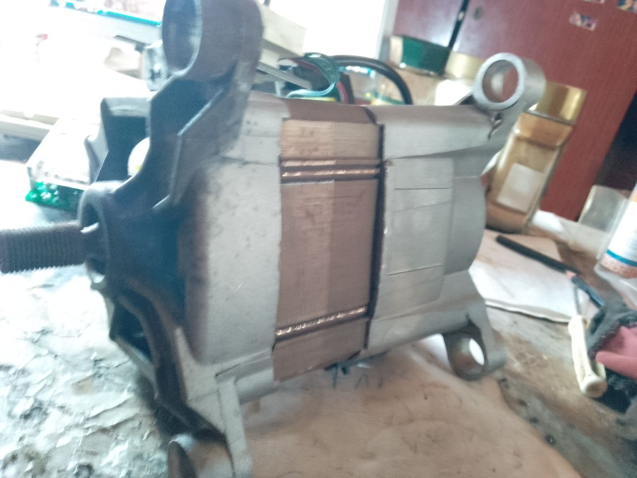 Електродвигун пральної машини Zanussi ZWH 2101.