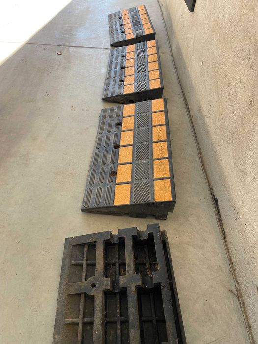 Najazd Gumowy 60x30x10cm