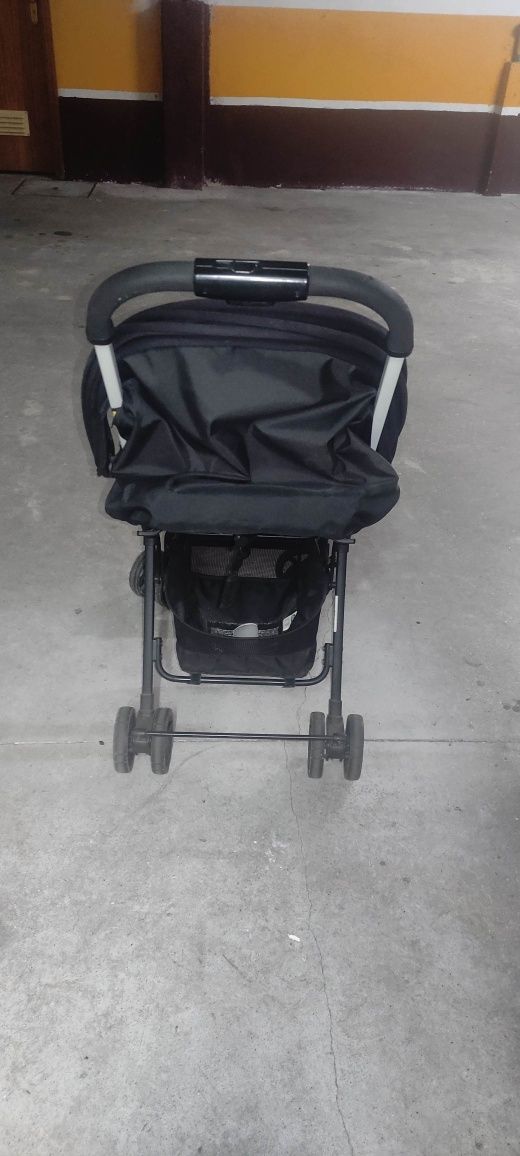 Carrinho de passeio chicco ohlála