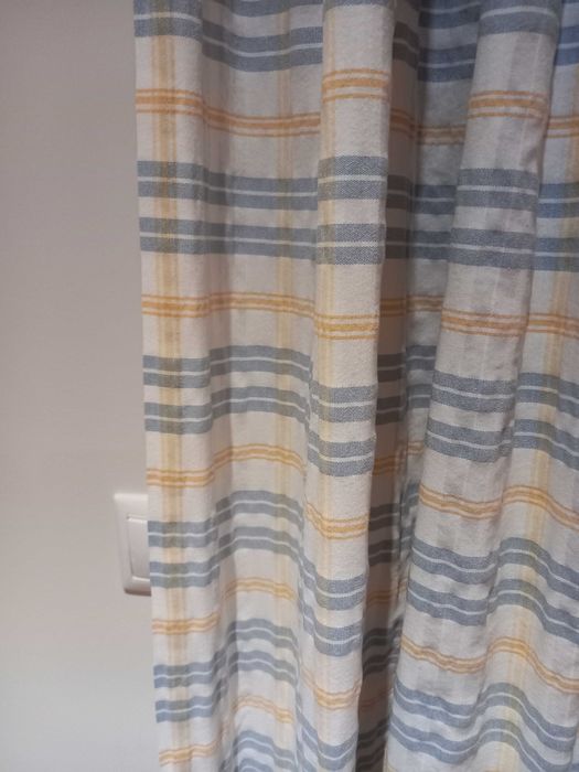 Cortina tipo blackout