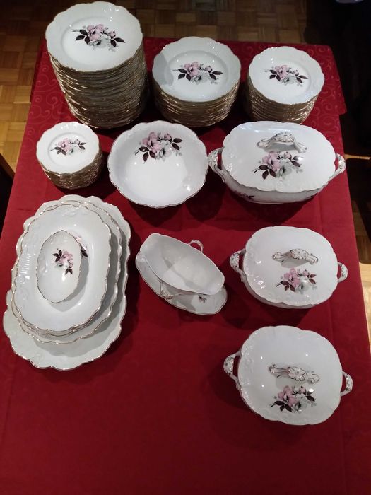 Serviço de Jantar Vista Alegre - 1947 a 1968 - Impecável - 72 Peças