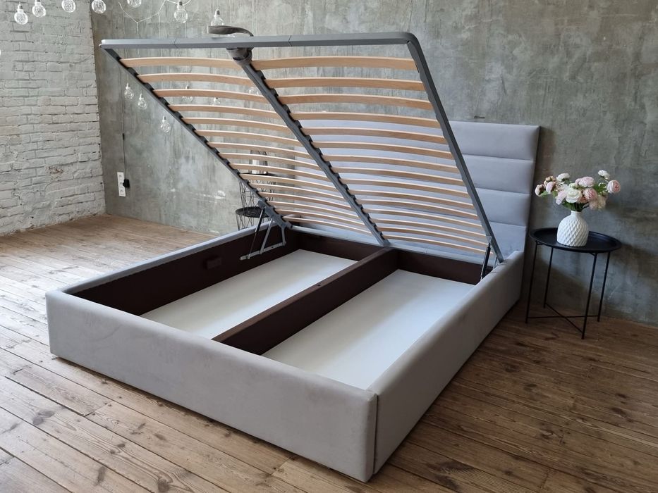 Перетяжка та ремонт мʼяких меблів, стільців, офісні меблі і т.д