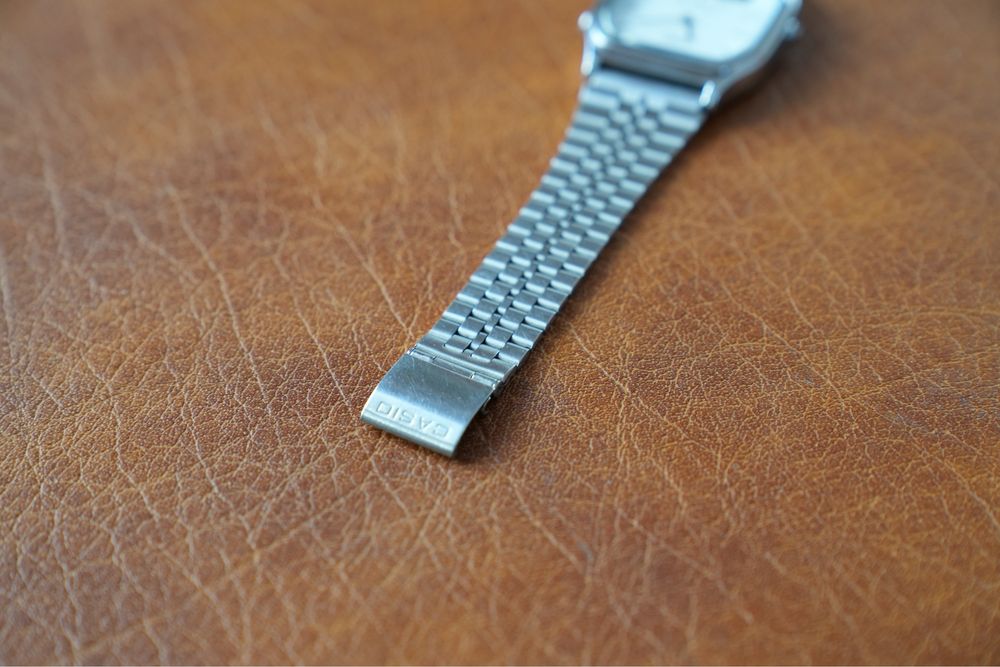 Zegarek Casio Vintage AQ-228 Srebrny Legendarny Stary Retro