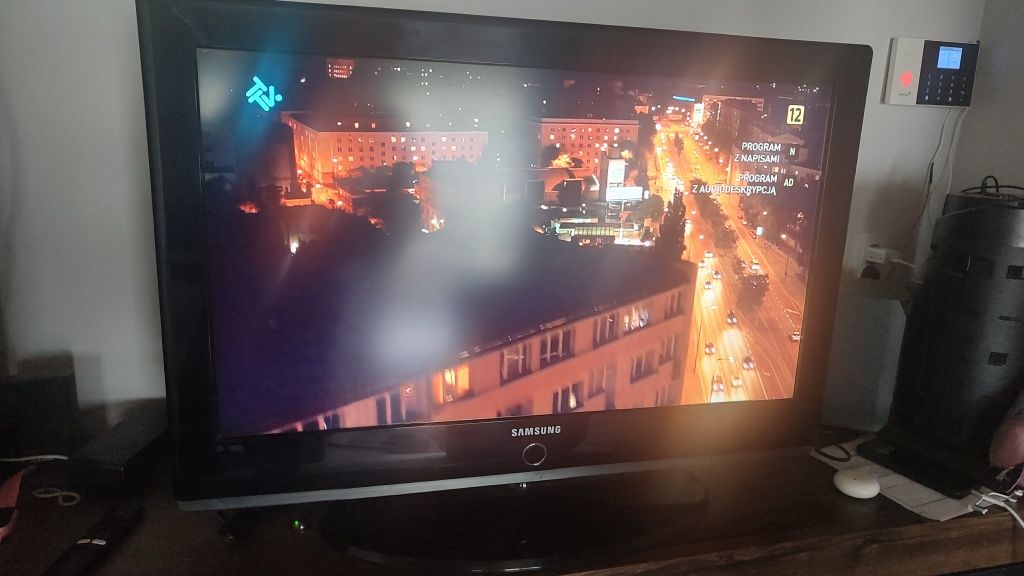 Telewizor Samsung 32cale +Xiaomi Smart tv