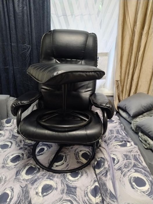 Fotel podgrzewany z masażem