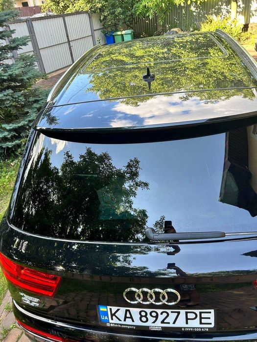 Audi q7 premium plus 2017 год 3.0 tfsi quattro камеры 360 7 мест