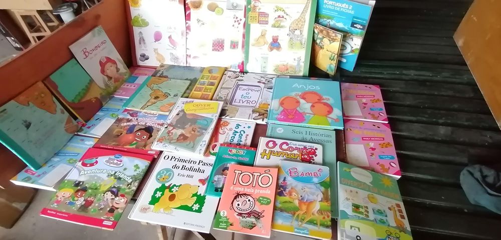 Livros criança (20) possibilidade de entrega