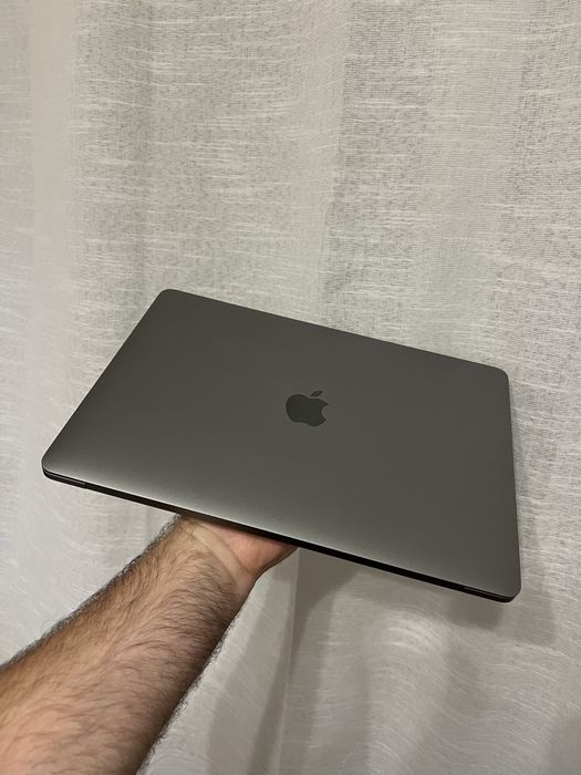 Macbook Pro 13-inch M1 256 GB 2020