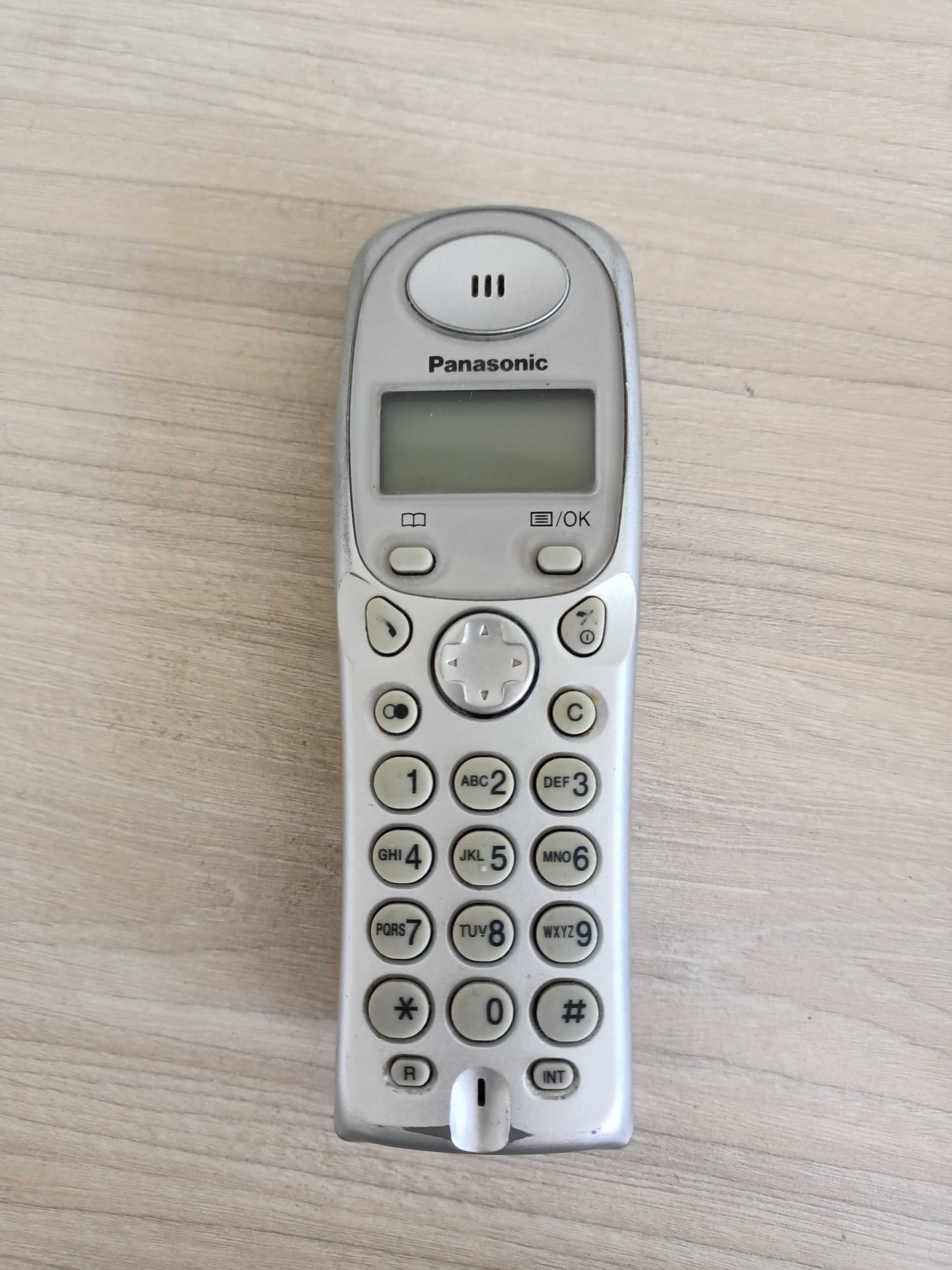 Радіотелефон Panasonic KX-TG1107UA