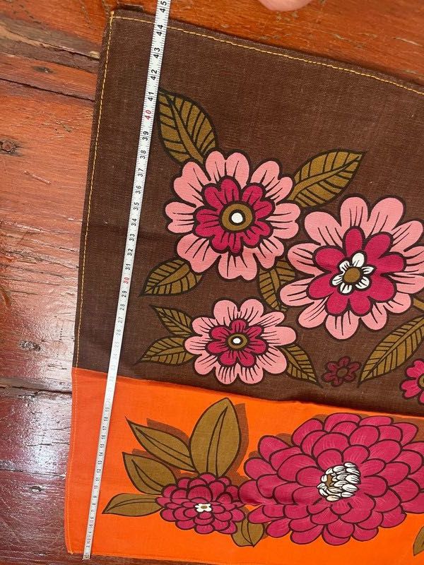Pano de mesa original anos 60/70