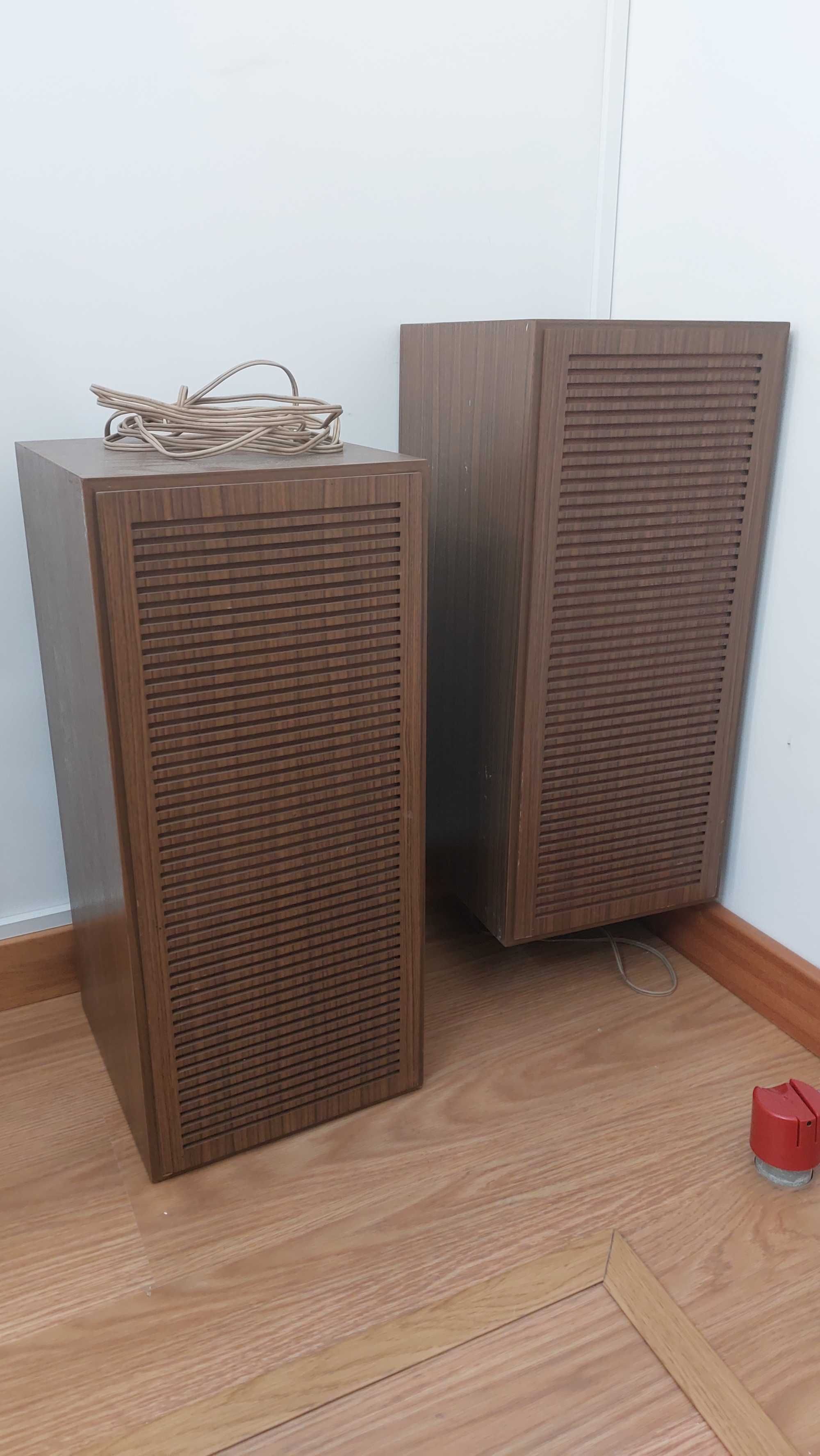 Rádio Telefunken Operette HiFi 205 com colunas