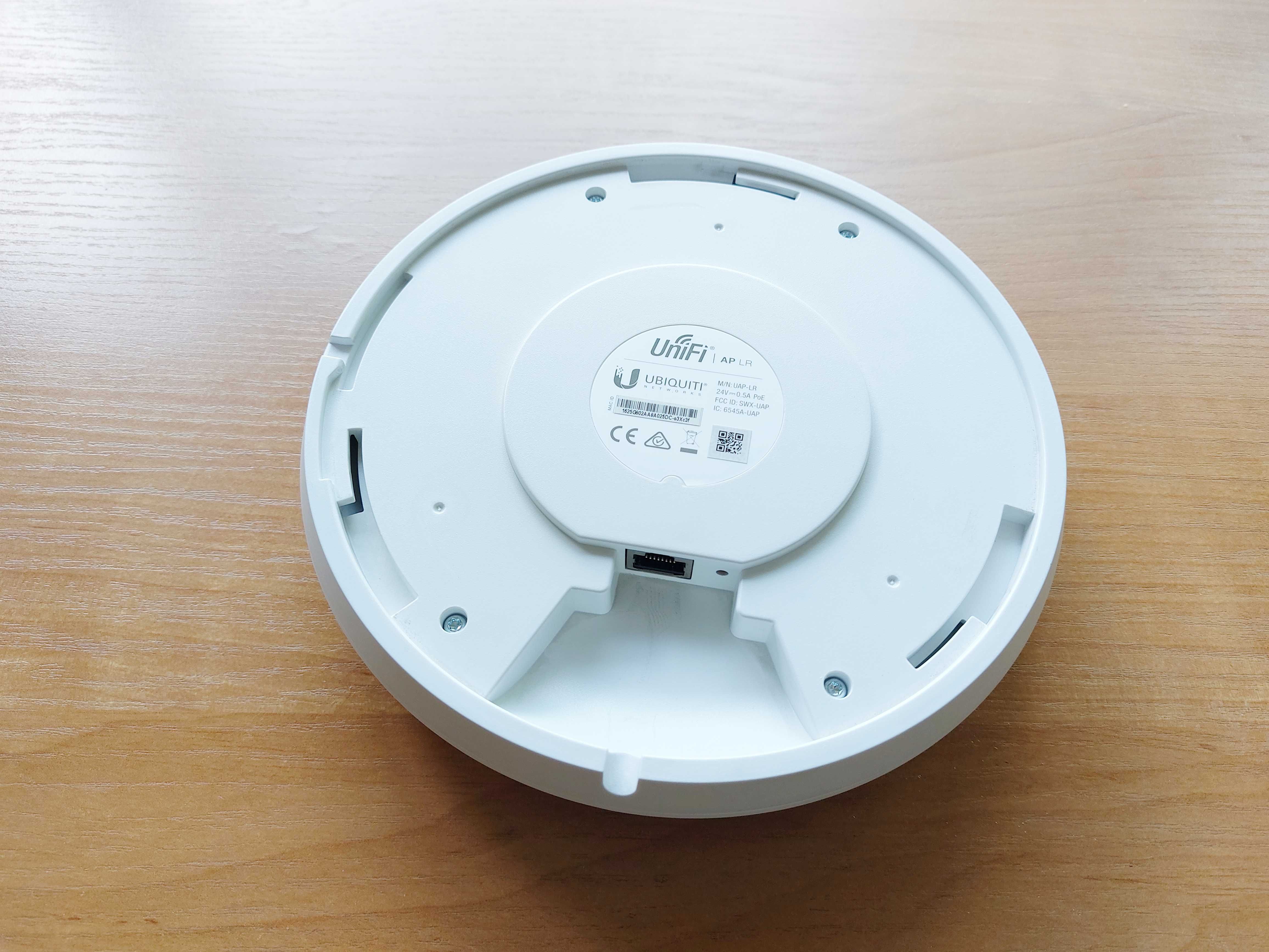 Punkt dostępowy Ubiquiti UniFi AP LR (SWX-UAP) POE