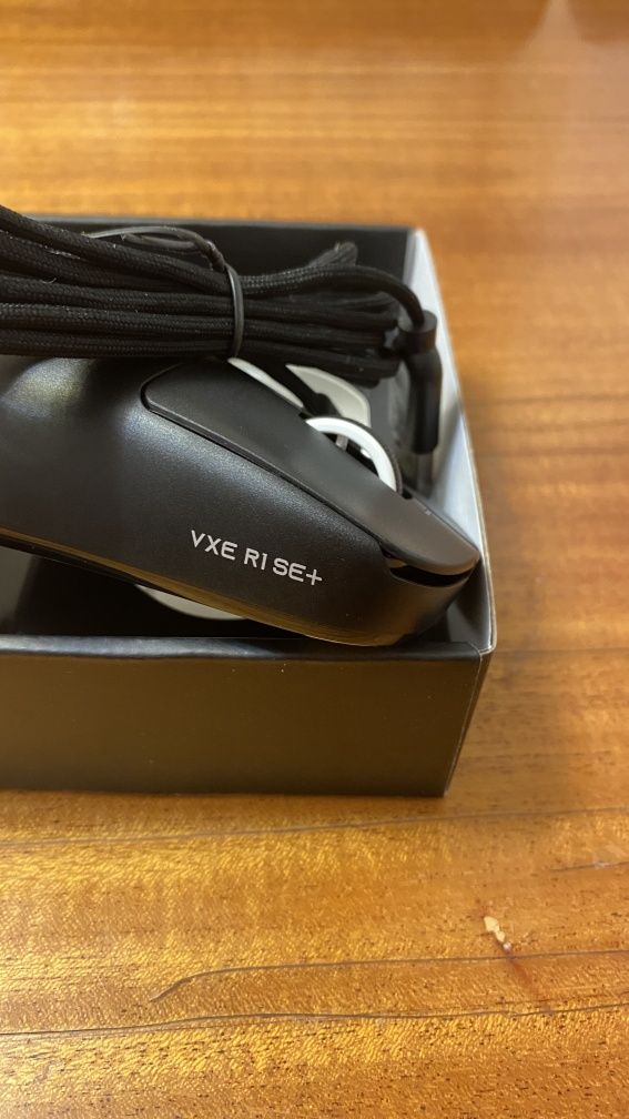 Мишка VXE R1 SE+