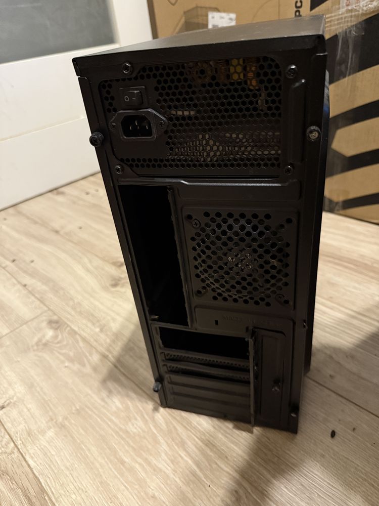 Obudowa SilentiumPC Armis AR1 zasilacz Elementum E2 350W