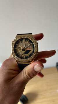 Casio G-Shock Preto e Dourado